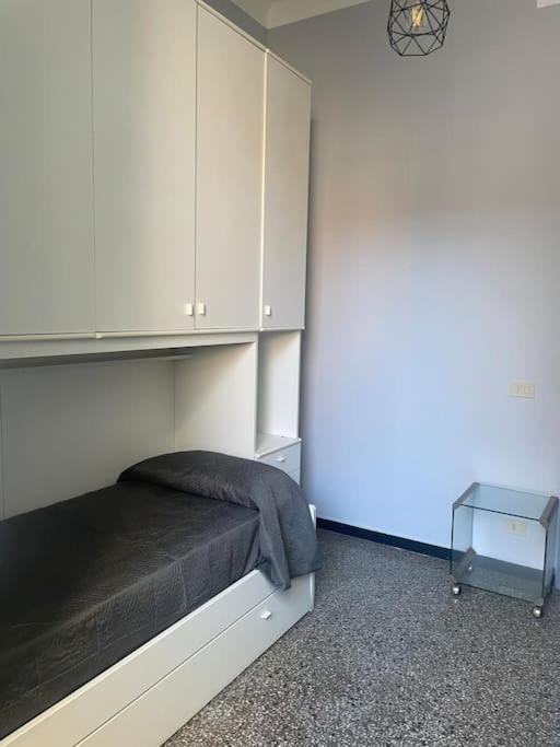 Appartamento Centro Da Marco Savona Esterno foto